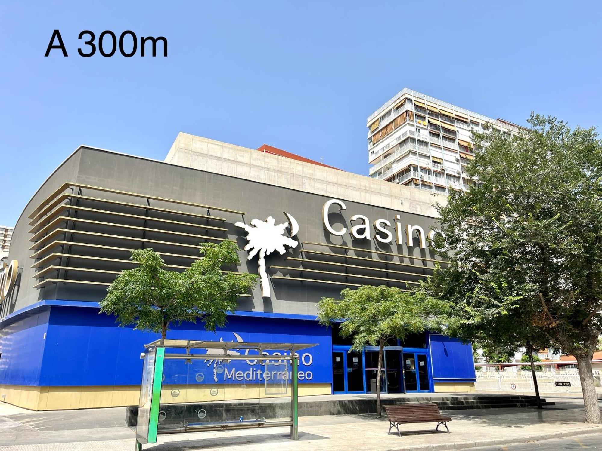 Ducado 13 Playa Benidorm Apartman Kültér fotó