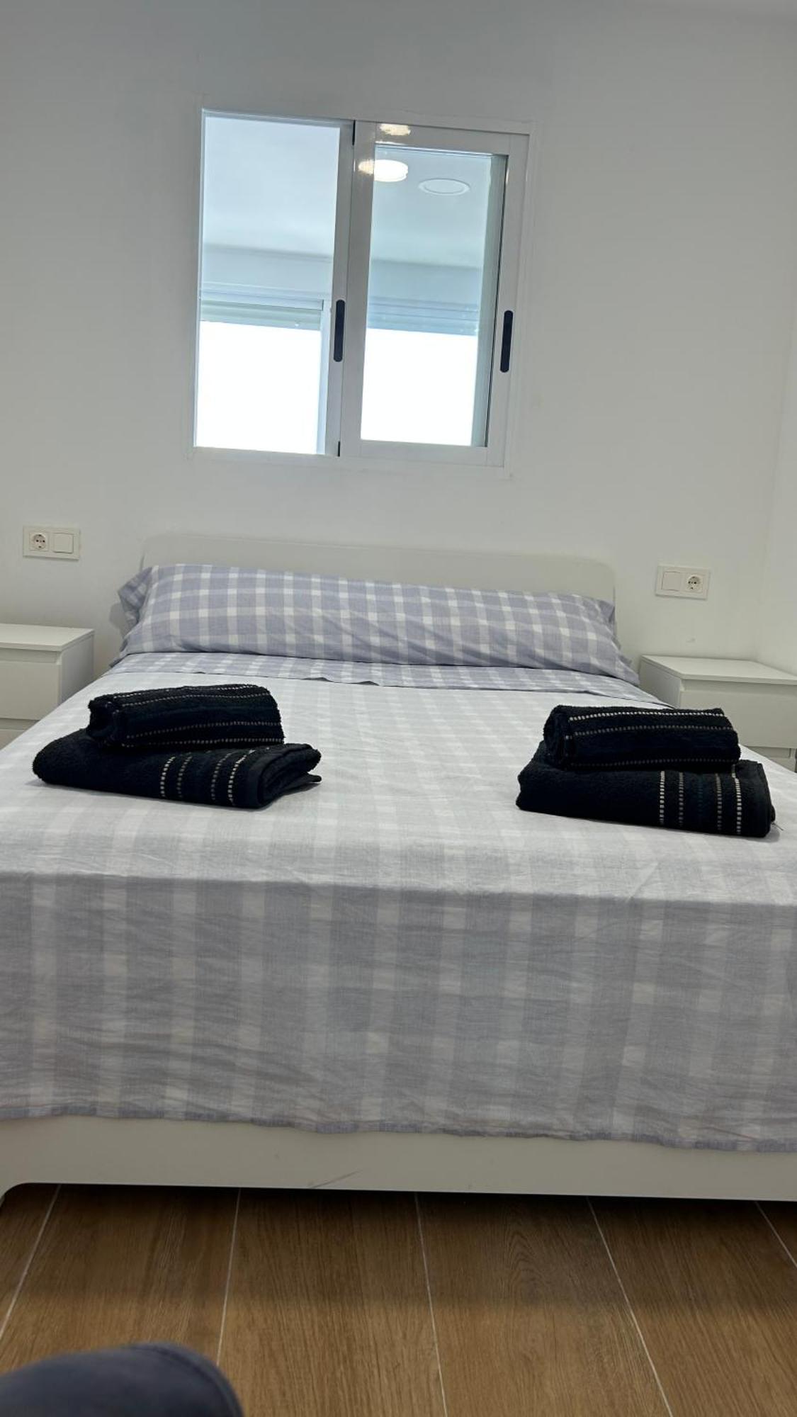 Ducado 13 Playa Benidorm Apartman Kültér fotó